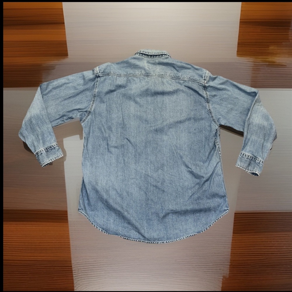 Vintage Gap Jean Distressed Blue Denim Bottom Down Chest Pockets Shirt Sz Medium - Picture 4 of 7